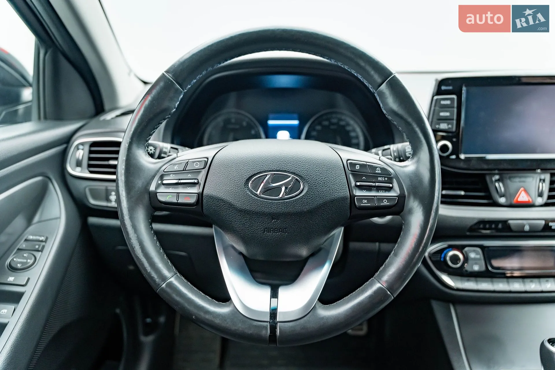 2017 Hyundai i30 - мініатюра 14