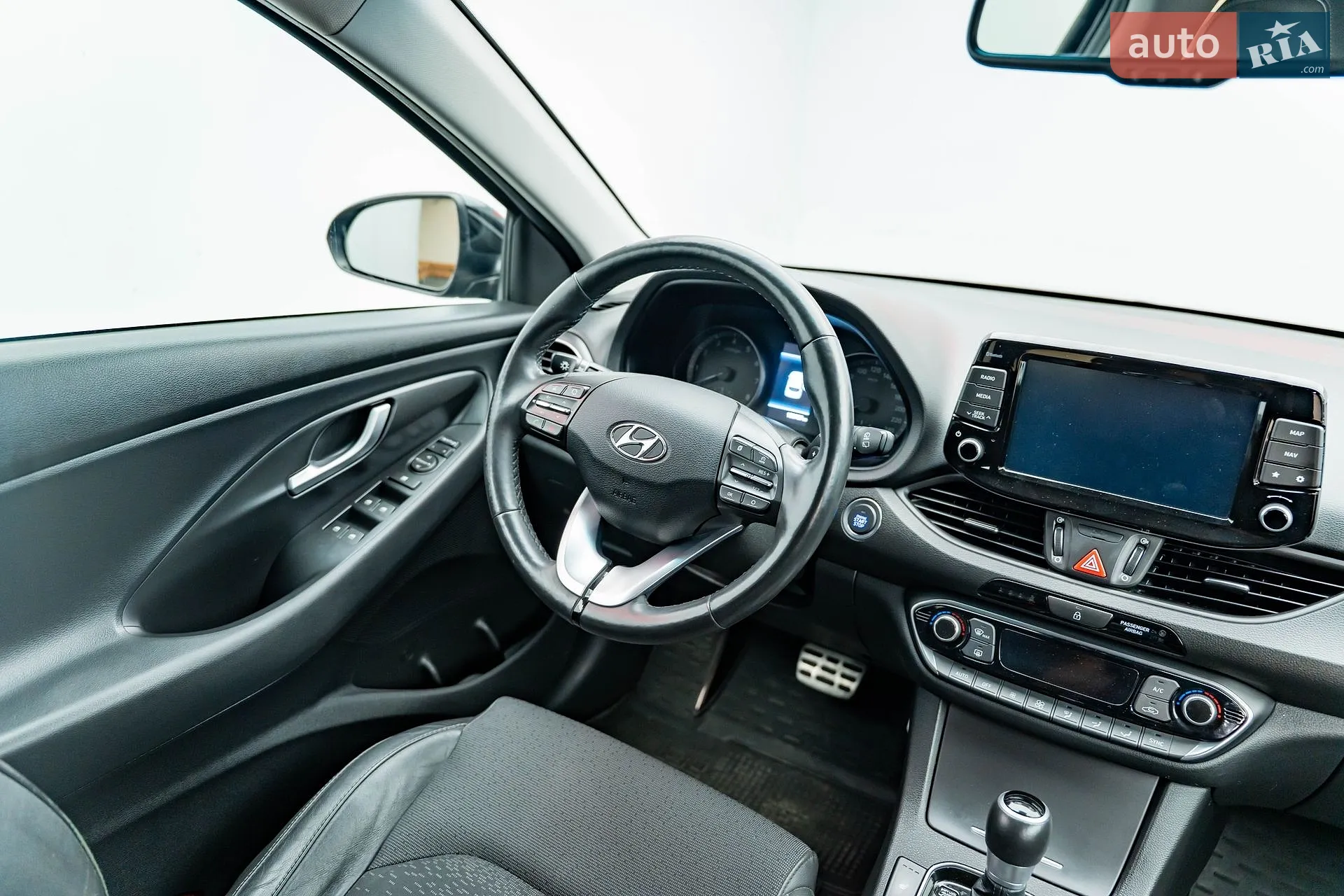2017 Hyundai i30 - мініатюра 13