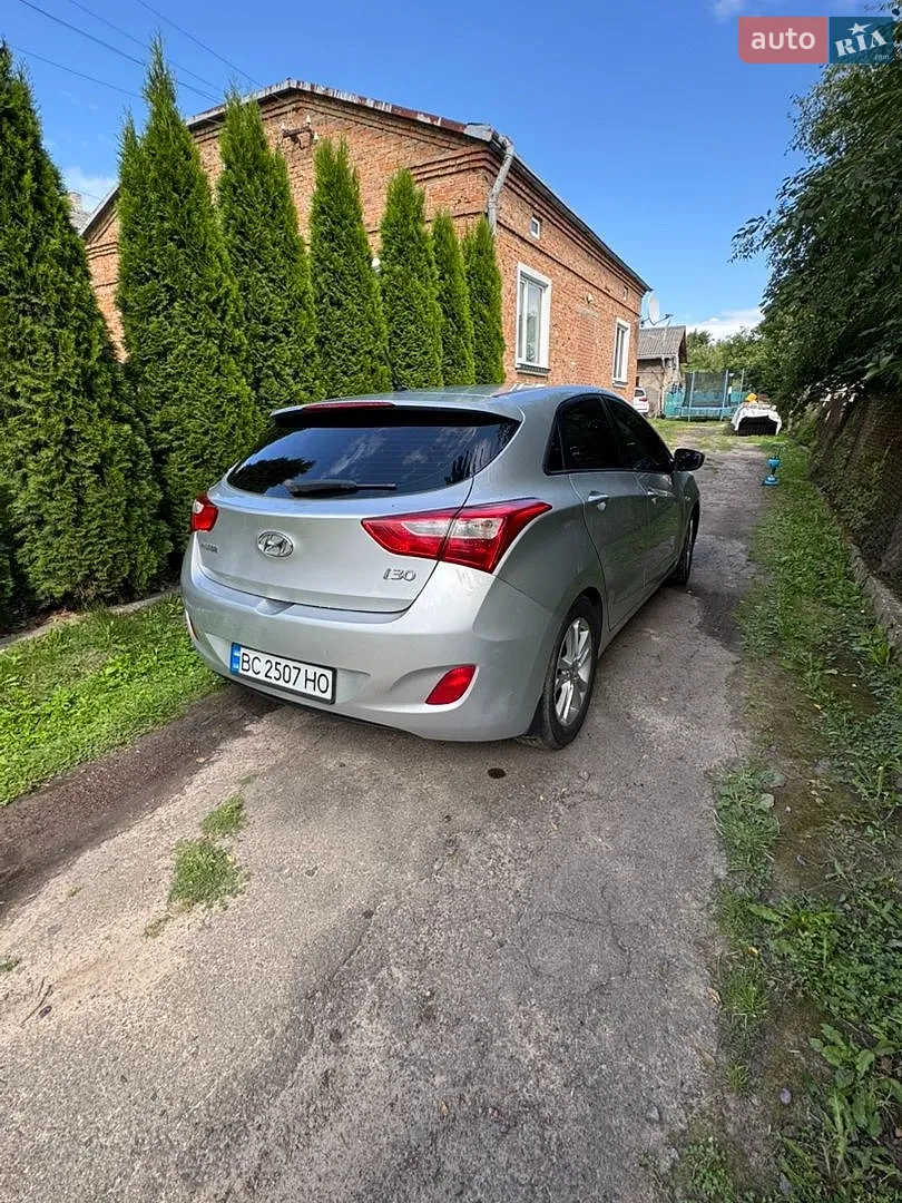 2012 Hyundai i30 - мініатюра 18