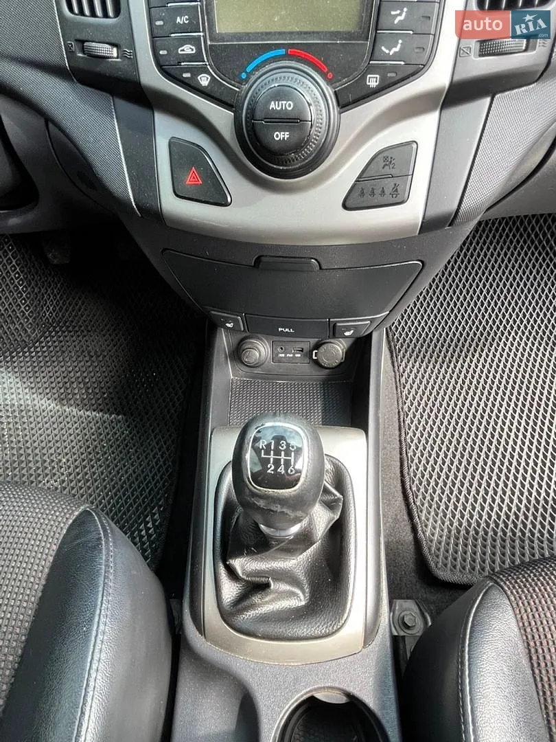 2011 Hyundai i30 - мініатюра 16