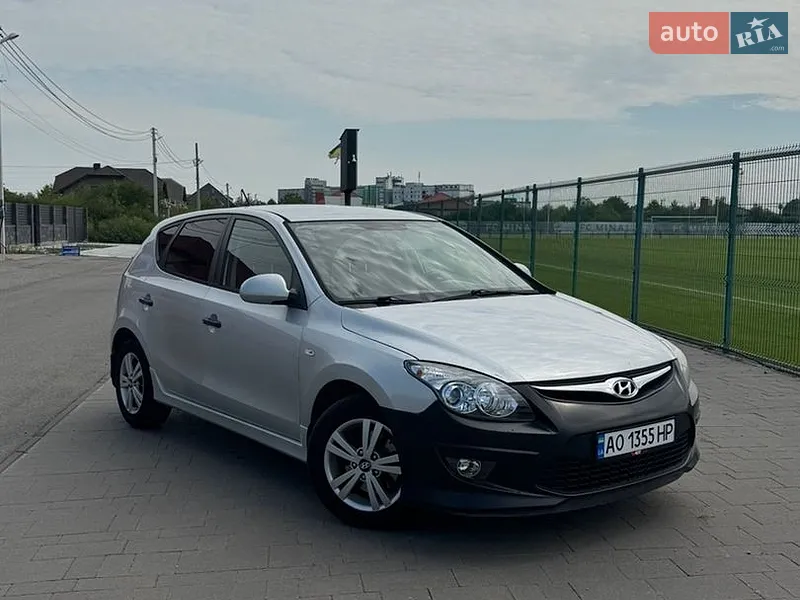 Hyundai i30