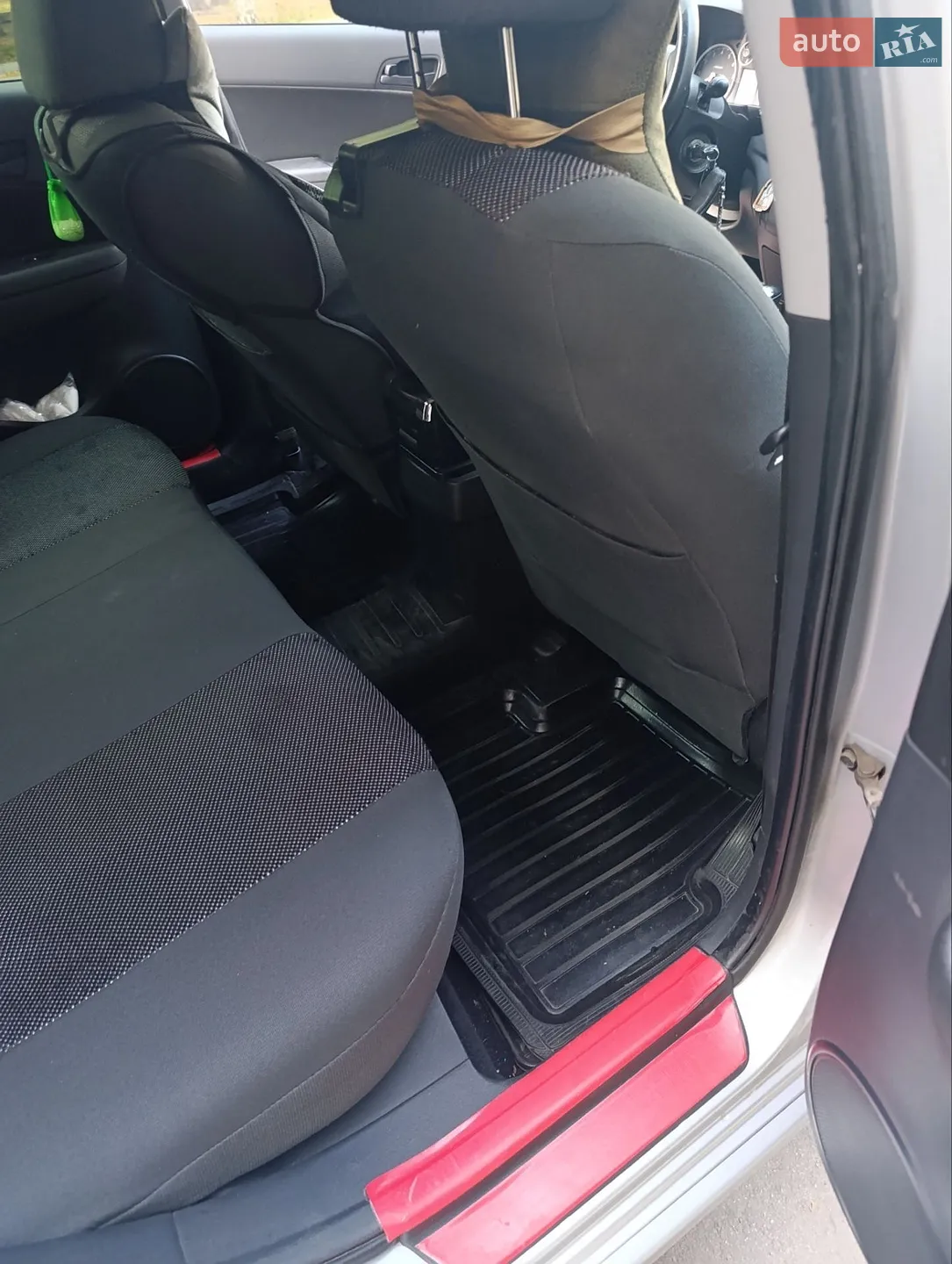 2010 Hyundai i30 - мініатюра 8