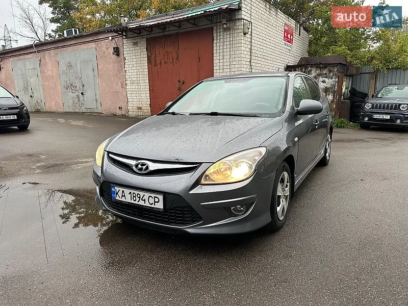 Hyundai i30 2011