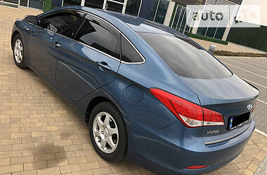 Седан Hyundai i40 2011 в 