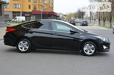 Седан Hyundai i40 2015 в 