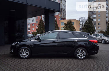 Универсал Hyundai i40 2013 в Львове
