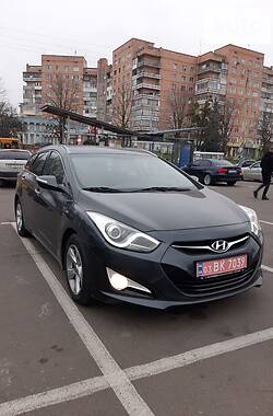 Универсал Hyundai i40 2013 в Ровно