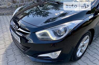 Седан Hyundai i40 2013 в Хмельницком