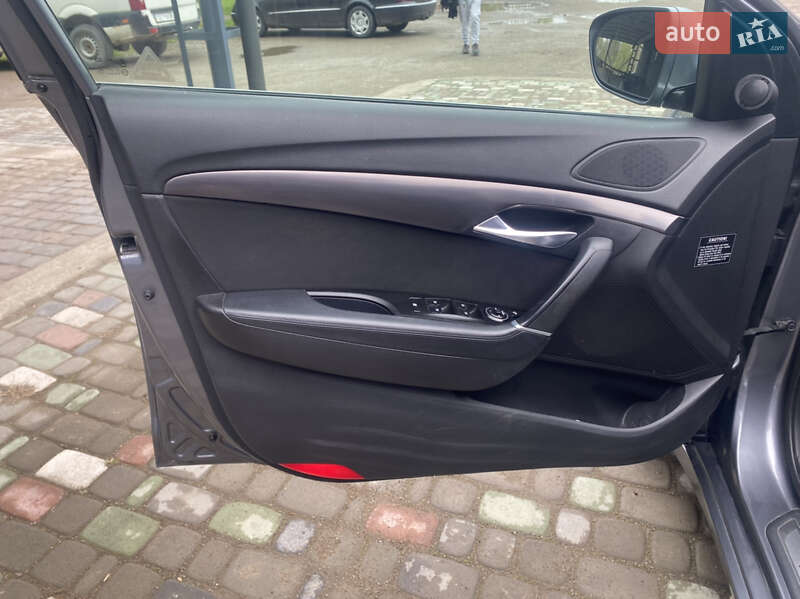 Универсал Hyundai i40 2012 в Вижнице