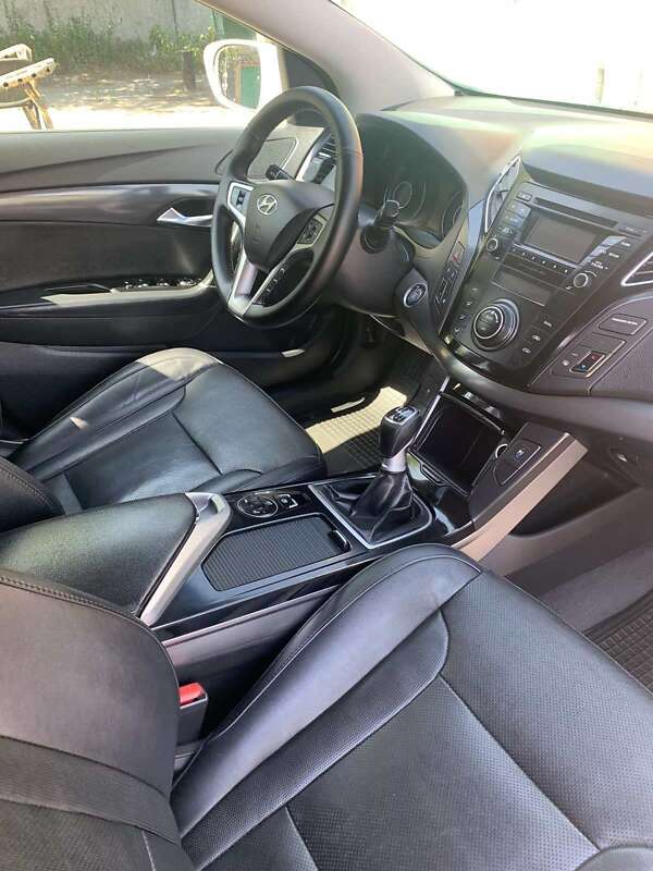 Седан Hyundai i40 2012 в Киеве