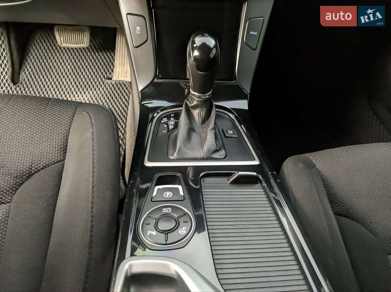 Универсал Hyundai i40 2011 в Дубно