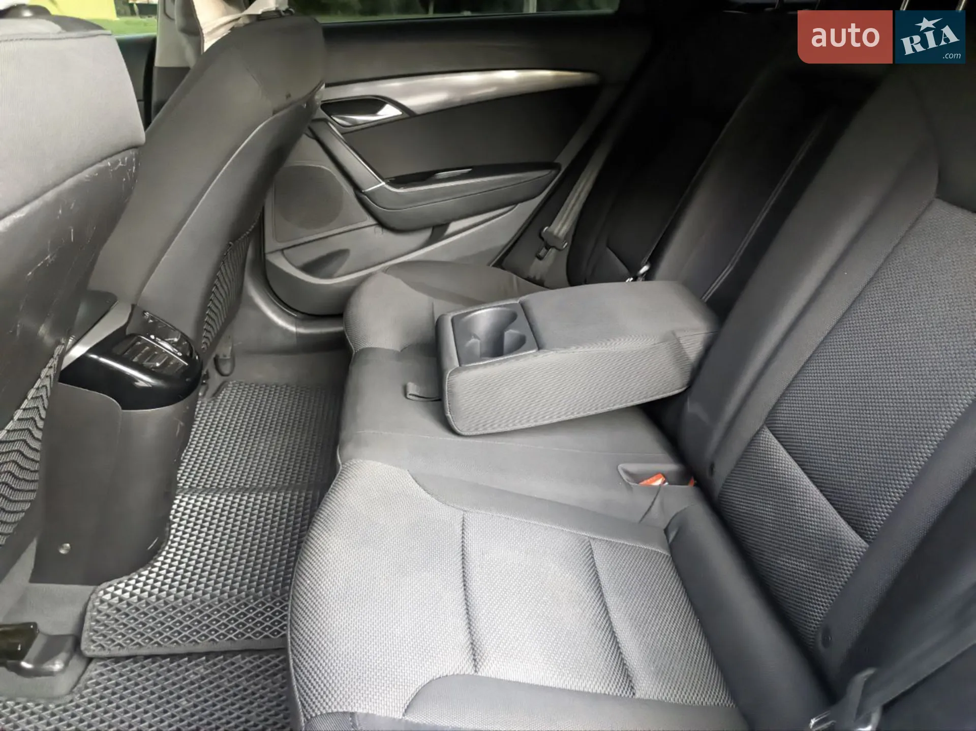 2011 Hyundai i40 - мініатюра 32