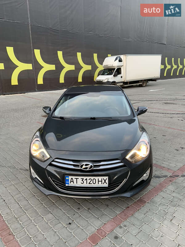 Седан Hyundai i40 2011 в Ивано-Франковске фото 3 Седан Hyundai i40 2011 в Ивано-Франковске
