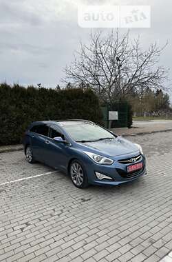Універсал Hyundai i40 2013 в Луцьку