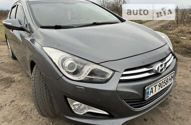 Седан Hyundai i40 2011 в Івано-Франківську