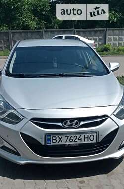 Седан Hyundai i40 2013 в Староконстантинове