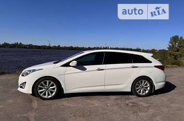 Універсал Hyundai i40 2012 в Дніпрі