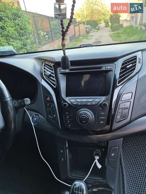 Універсал Hyundai i40 2011 в Кривому Розі