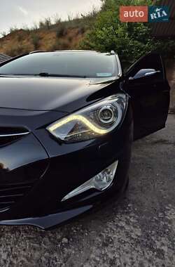 Универсал Hyundai i40 2011 в 