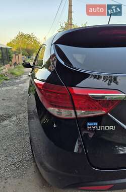 Универсал Hyundai i40 2011 в 