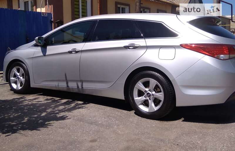 Універсал Hyundai i40 2012 в Ковелі