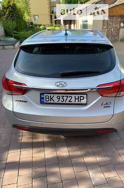 Универсал Hyundai i40 2014 в Ровно
