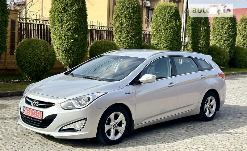 Універсал Hyundai i40 2012 в Рівному