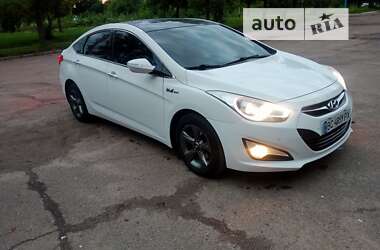 Седан Hyundai i40 2012 в Львове