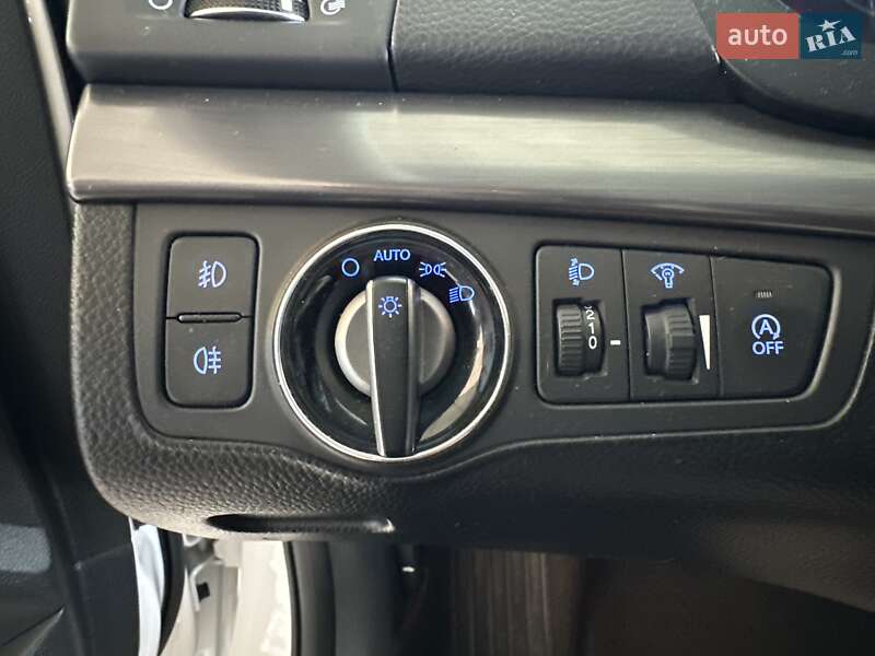 Універсал Hyundai i40 2017 в Одесі