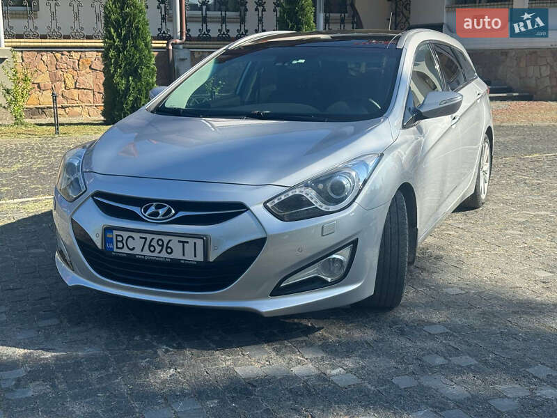 Універсал Hyundai i40 2011 в Золочеві