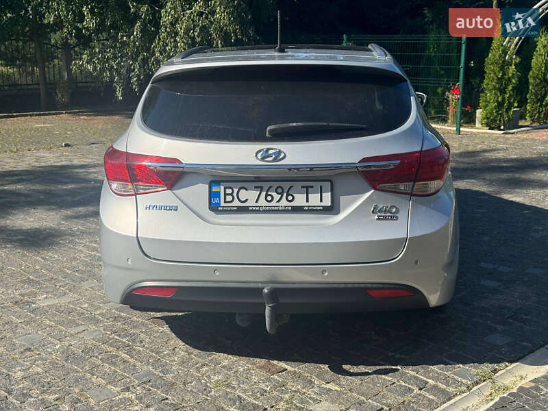 Універсал Hyundai i40 2011 в Золочеві