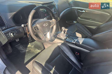 Универсал Hyundai i40 2011 в Золочеве