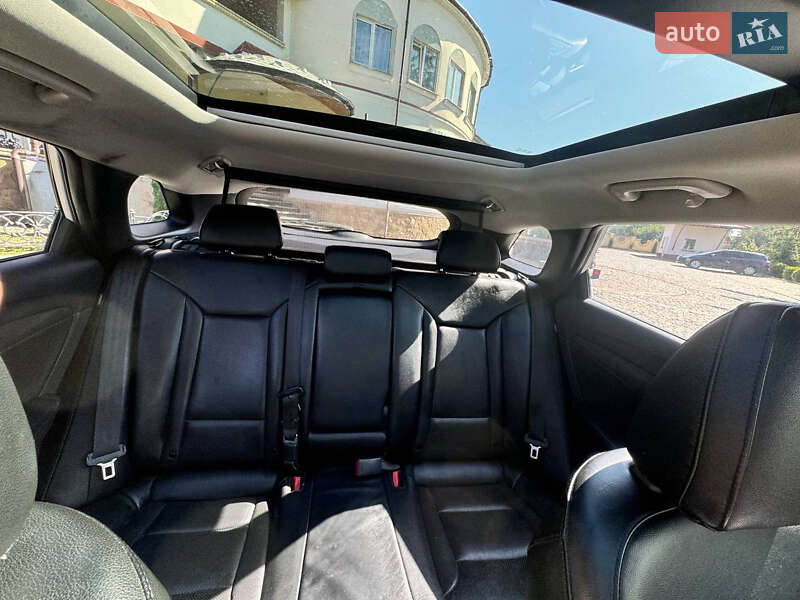 Універсал Hyundai i40 2011 в Золочеві