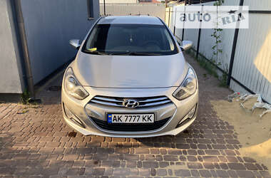 Седан Hyundai i40 2014 в Борисполі