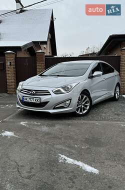 Седан Hyundai i40 2014 в Киеве