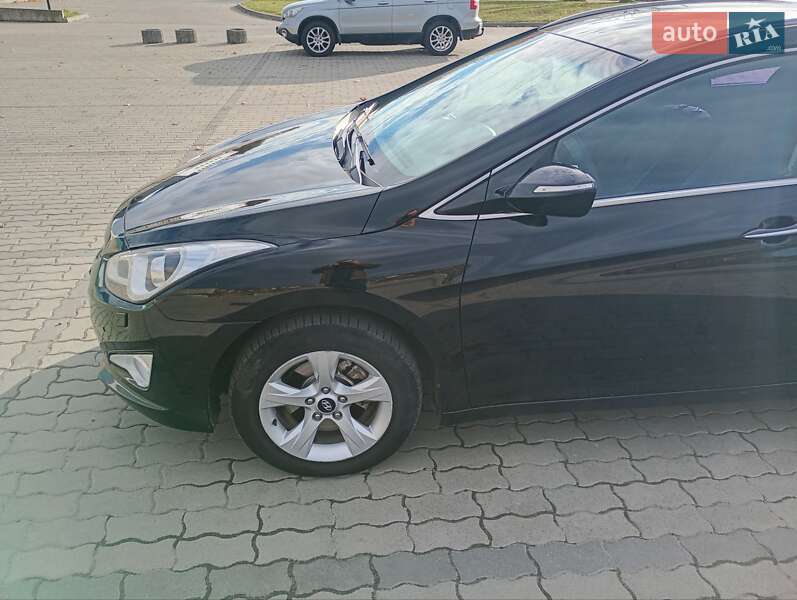 Универсал Hyundai i40 2012 в Шептицькому