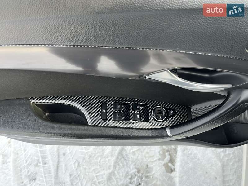 Универсал Hyundai i40 2012 в Нетешине
