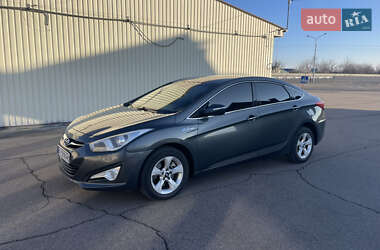 Седан Hyundai i40 2011 в Жашкове