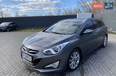 Универсал Hyundai i40 2011 в 