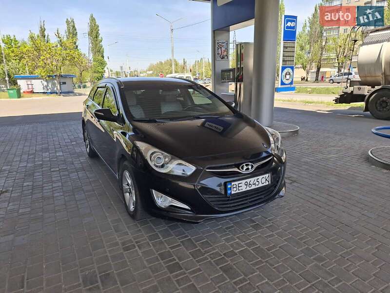Универсал Hyundai i40 2012 в Николаеве