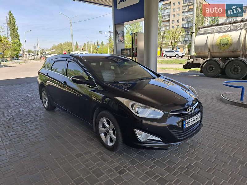 Универсал Hyundai i40 2012 в Николаеве