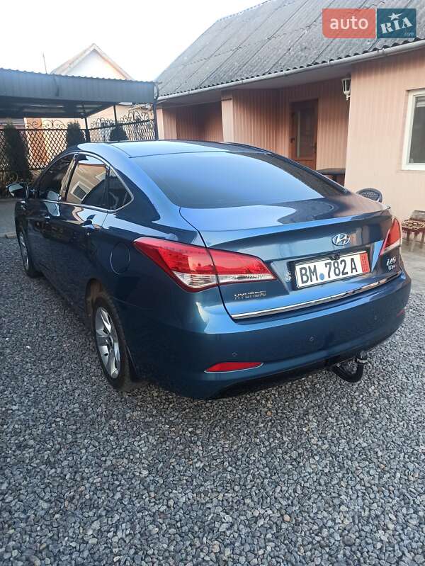 Седан Hyundai i40 2012 в Ивано-Франковске