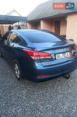 Седан Hyundai i40 2012 в 