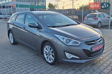 Універсал Hyundai i40 2012 в Нововолинську