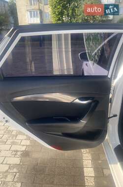 Универсал Hyundai i40 2012 в 