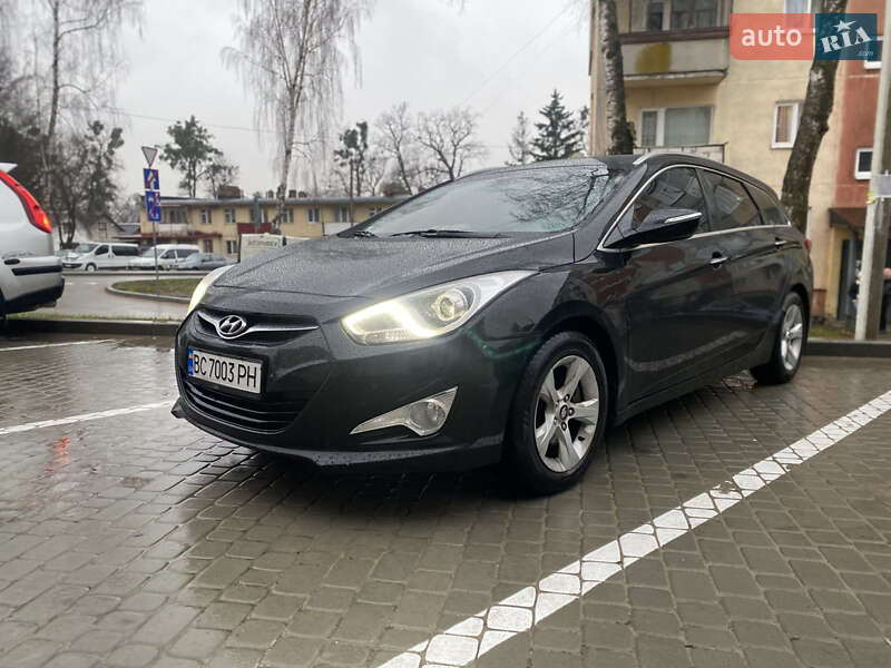 Универсал Hyundai i40 2013 в Львове