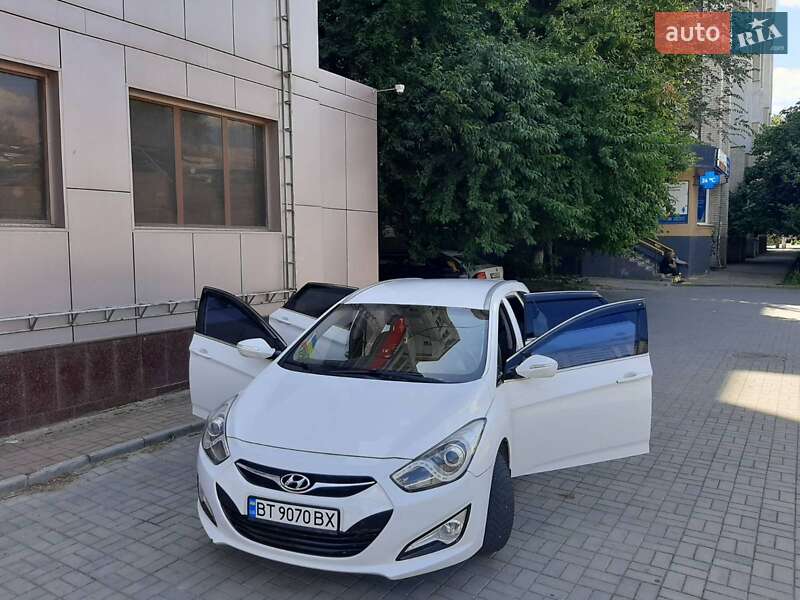 Универсал Hyundai i40 2011 в Херсоне