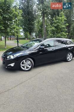 Универсал Hyundai i40 2014 в 