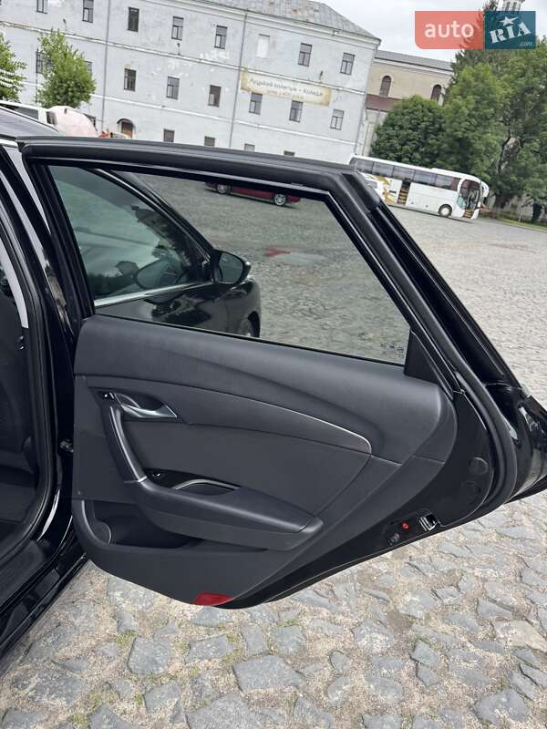 Универсал Hyundai i40 2013 в Луцке