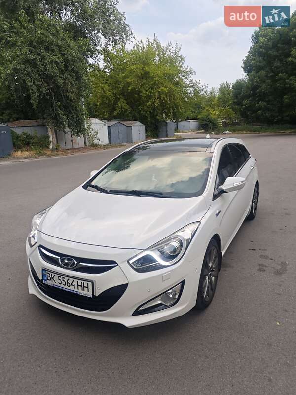 Универсал Hyundai i40 2014 в Днепре фото 2 Универсал Hyundai i40 2014 в Днепре